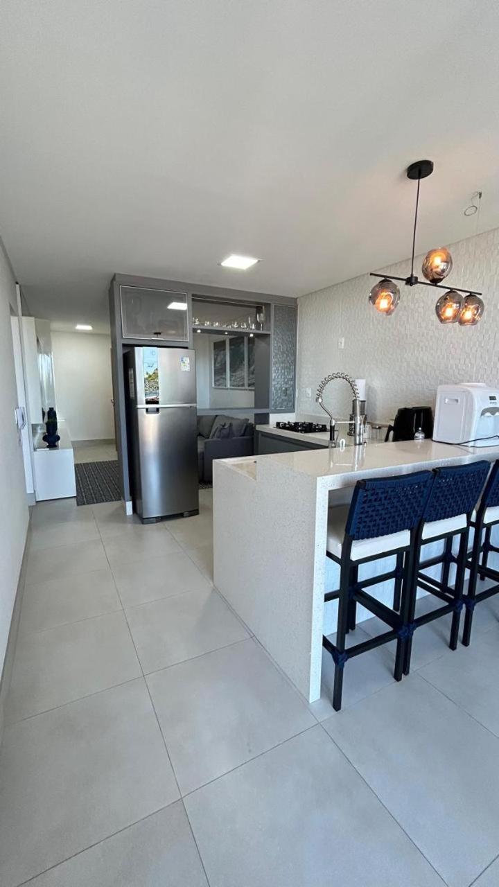 Apartamento Maravilhoso Apto Bambu Frente Mar,107 Ubatuba